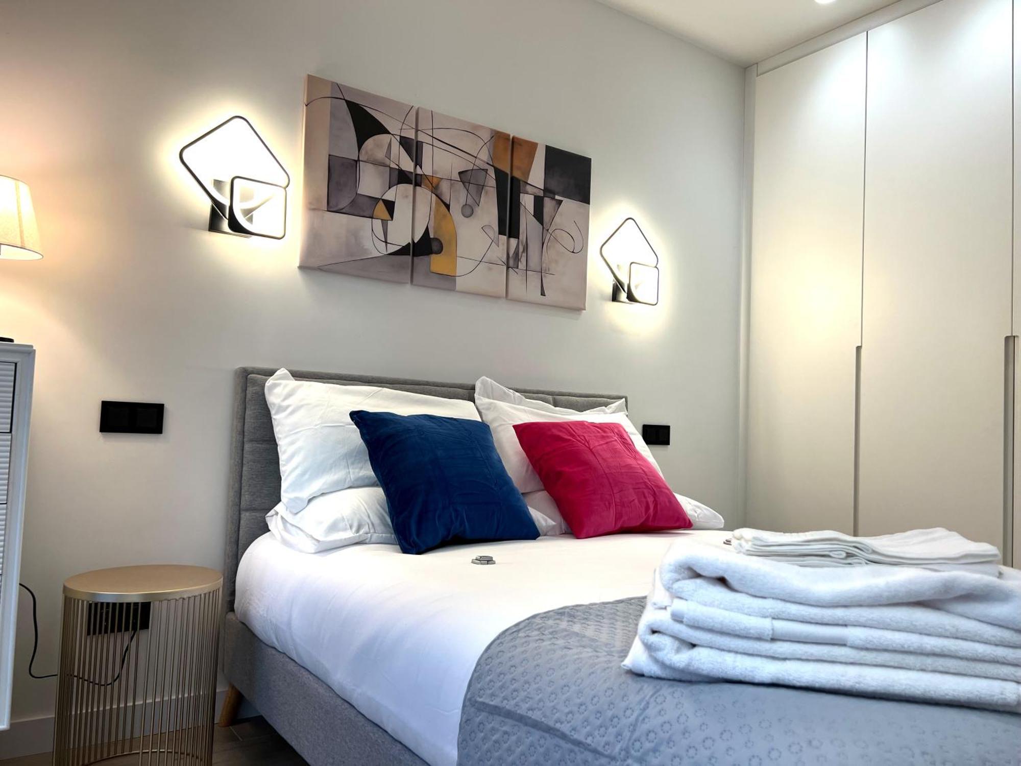 马德里Duplex Moderno Y Acogedor Junto A Atocha公寓 外观 照片