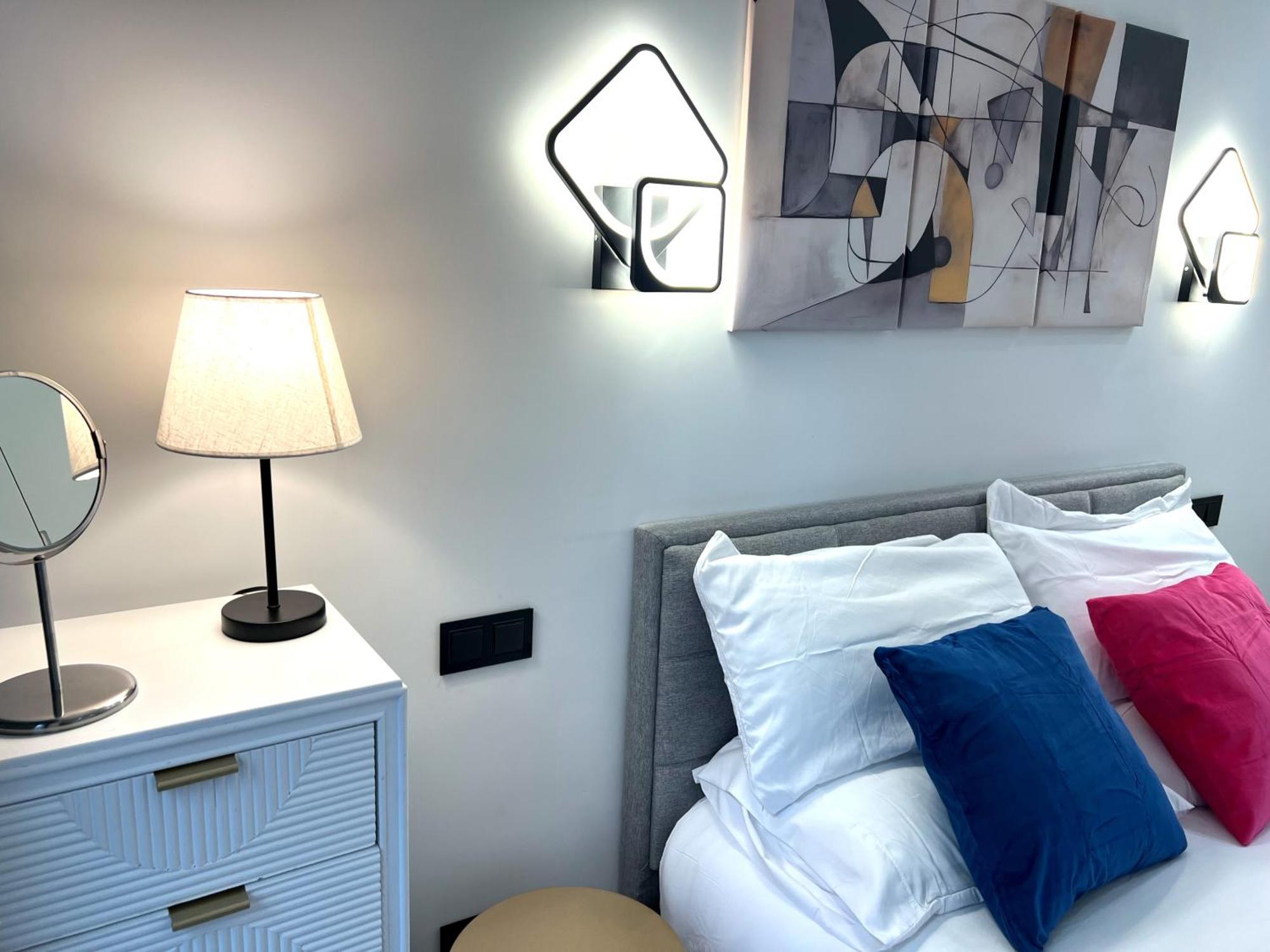 马德里Duplex Moderno Y Acogedor Junto A Atocha公寓 外观 照片