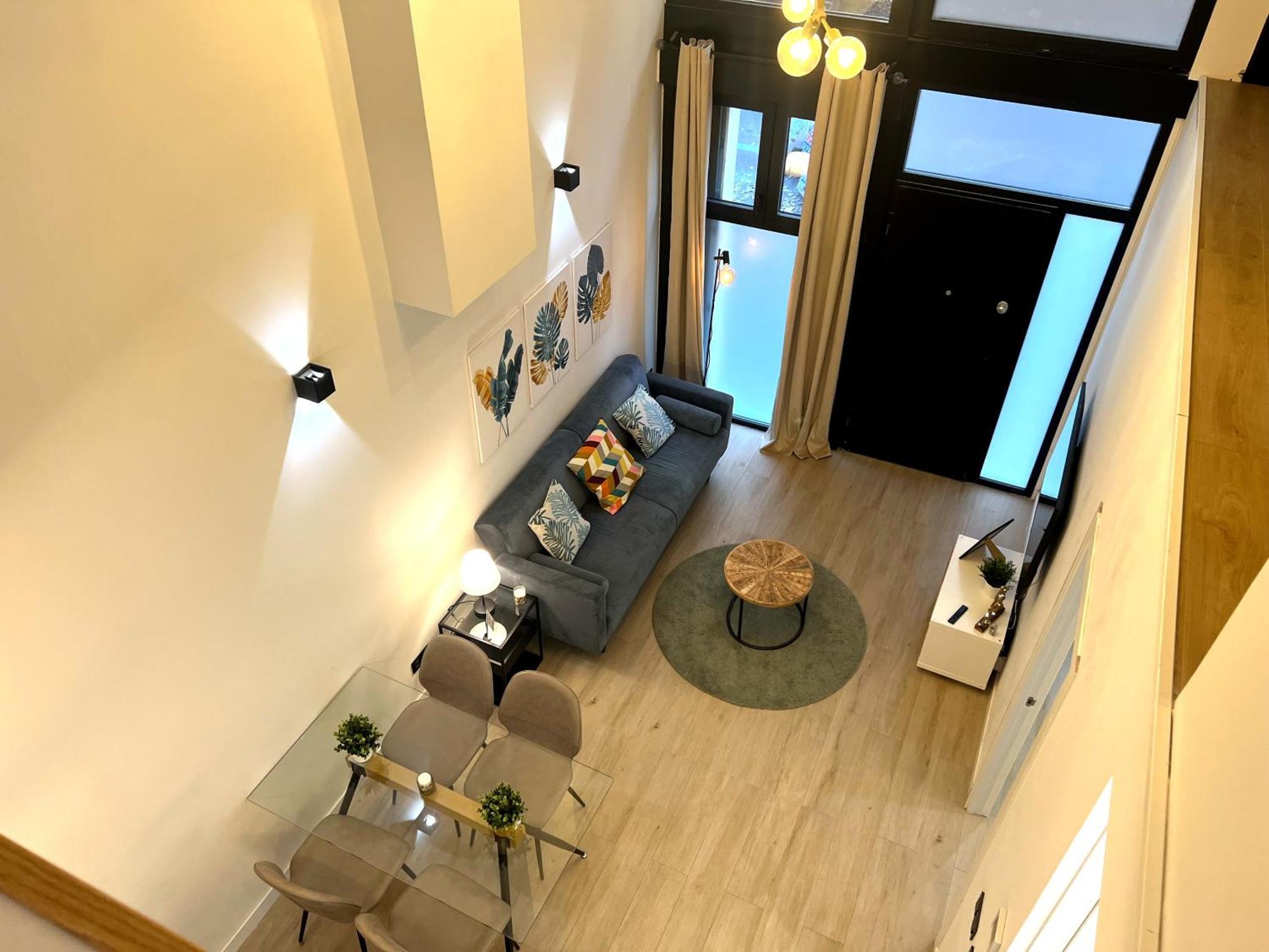 马德里Duplex Moderno Y Acogedor Junto A Atocha公寓 外观 照片